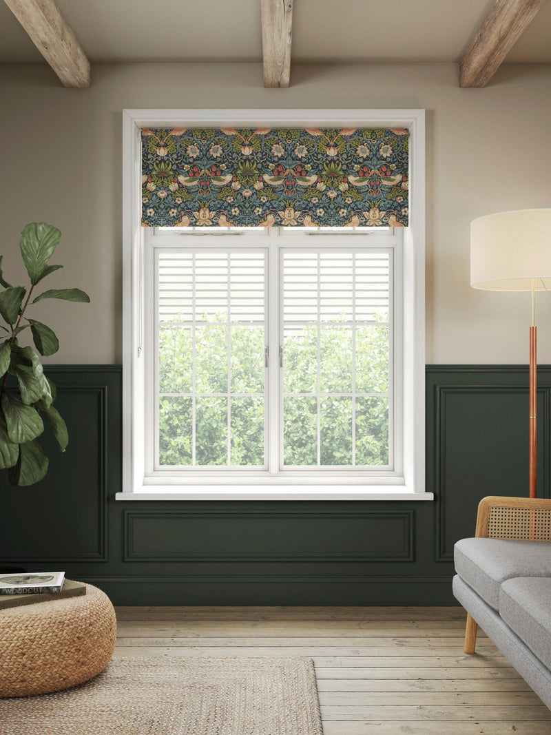 Morris & Co. Strawberry Thief roller blind, UK version