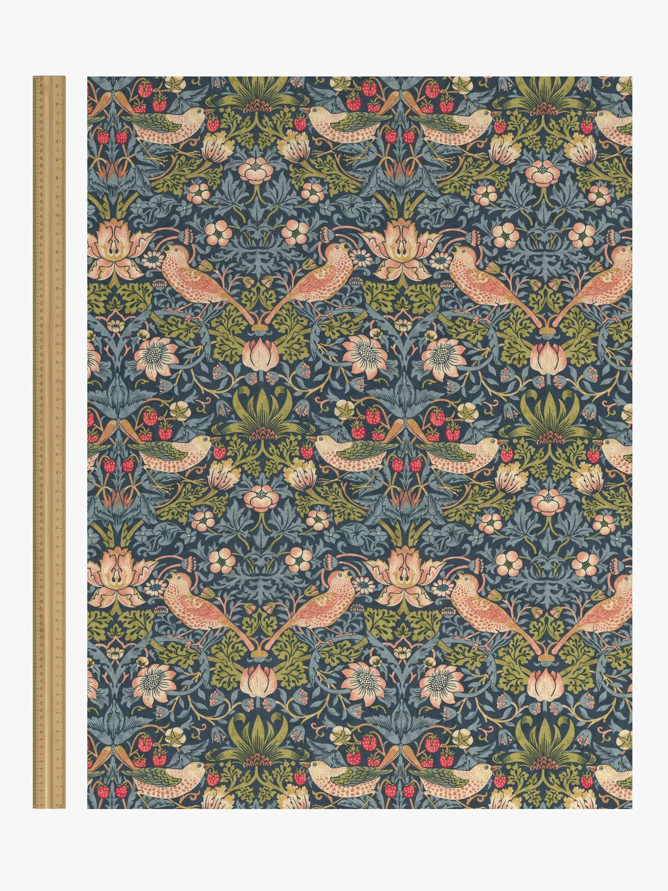 Morris & Co. Strawberry Thief roller blind, UK version