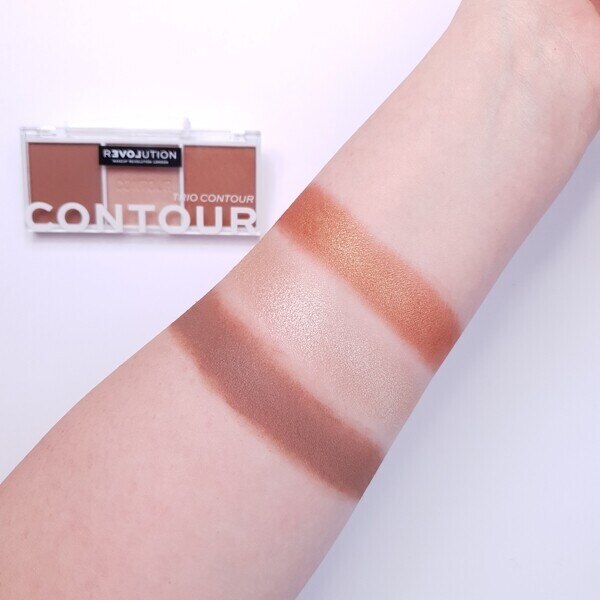 Revolution Relove Colour Play Contour Palette Baked Sugar GOODS Superdrug   