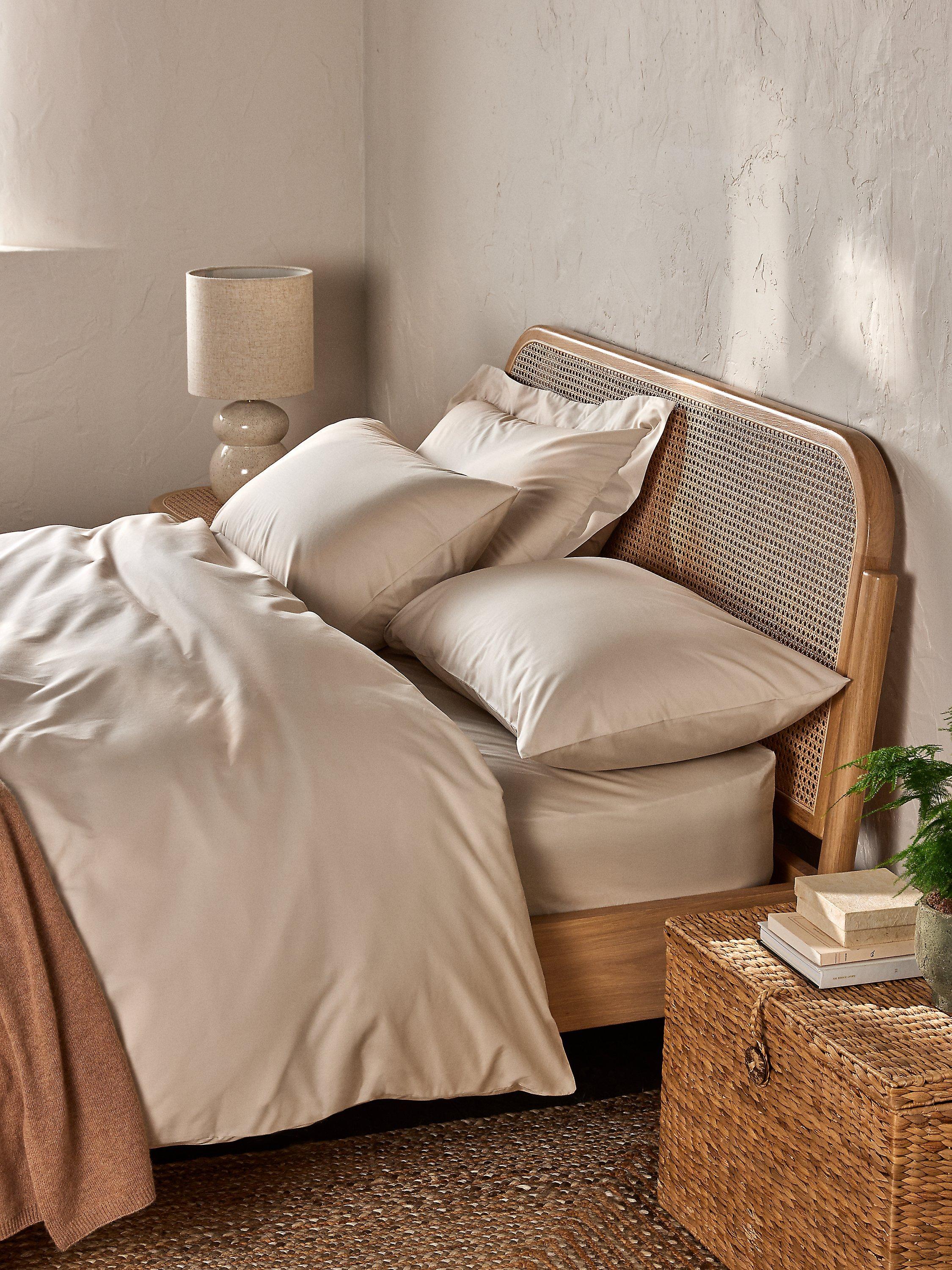 John Lewis Organic Cotton Fitted Sheet Double, UK version