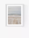 EAST END PRINTS Sisi and Seb 'To the Sea' gerahmtes Kunstposter, 83,4 x 63,4cm