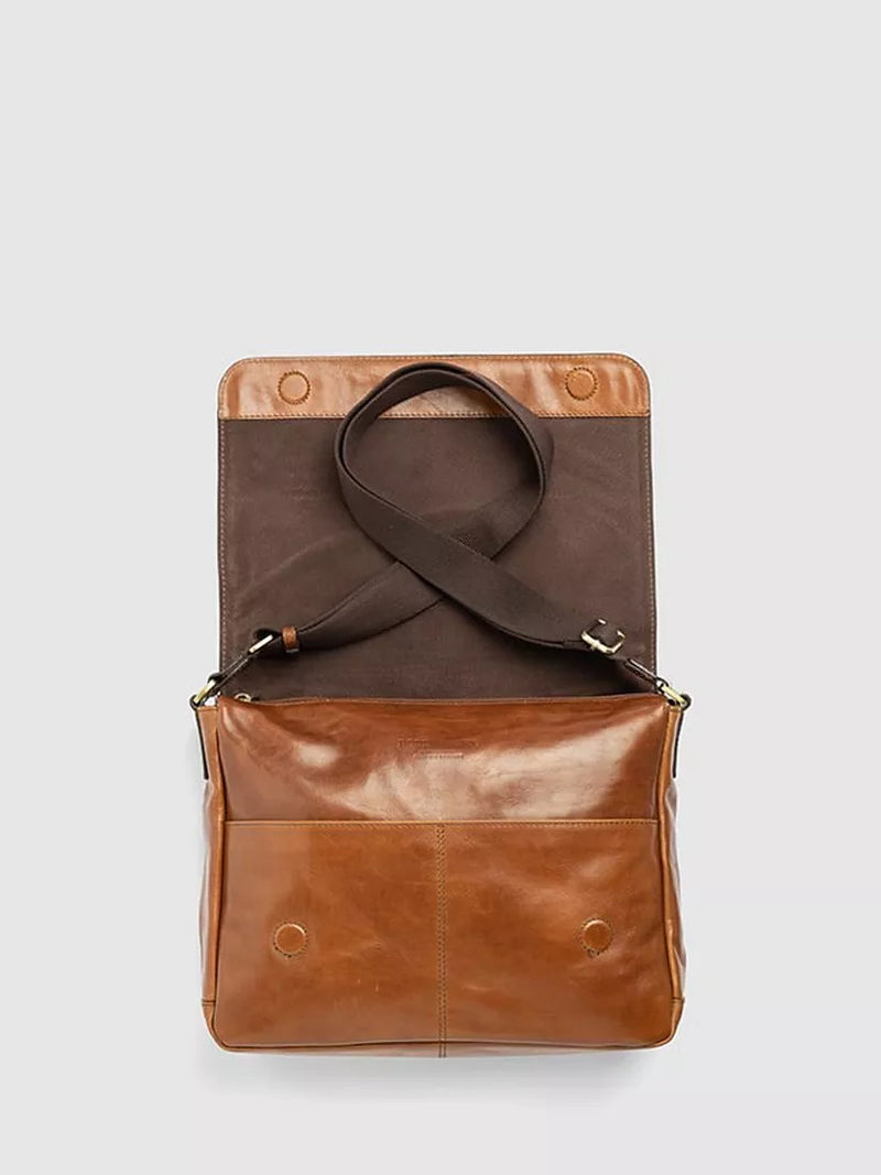 Rodd & Gunn Cambridge leather messenger bag Cognac - British product