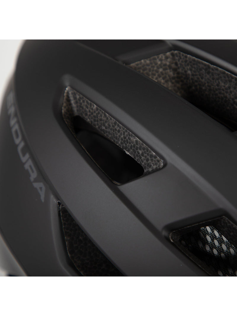 Endura Xtract cycle helmet (British brand)