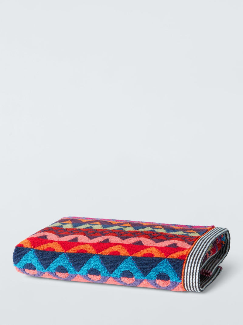 Margo Selby Morecambe Towel 130x70cm, imported from the UK