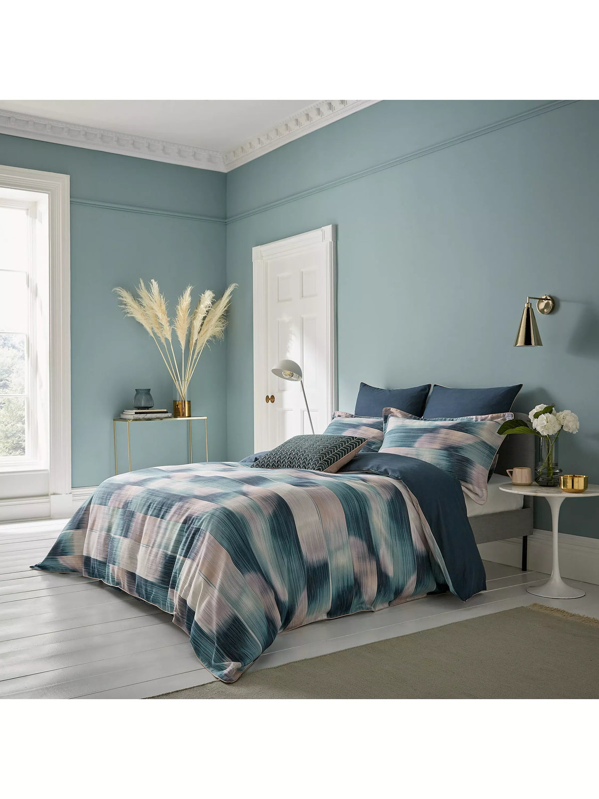 Harlequin Oscillation duvet cover set, UK version