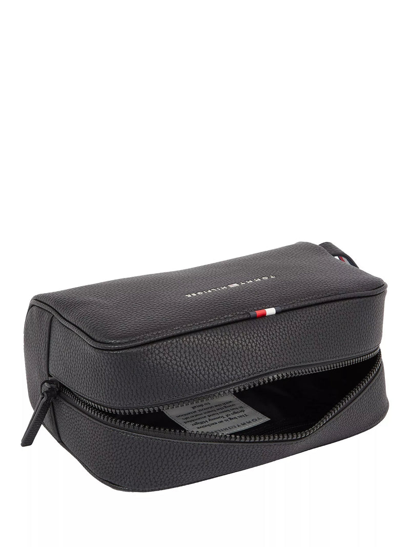 Tommy Hilfiger Essential Washbag in faux leather, UK version