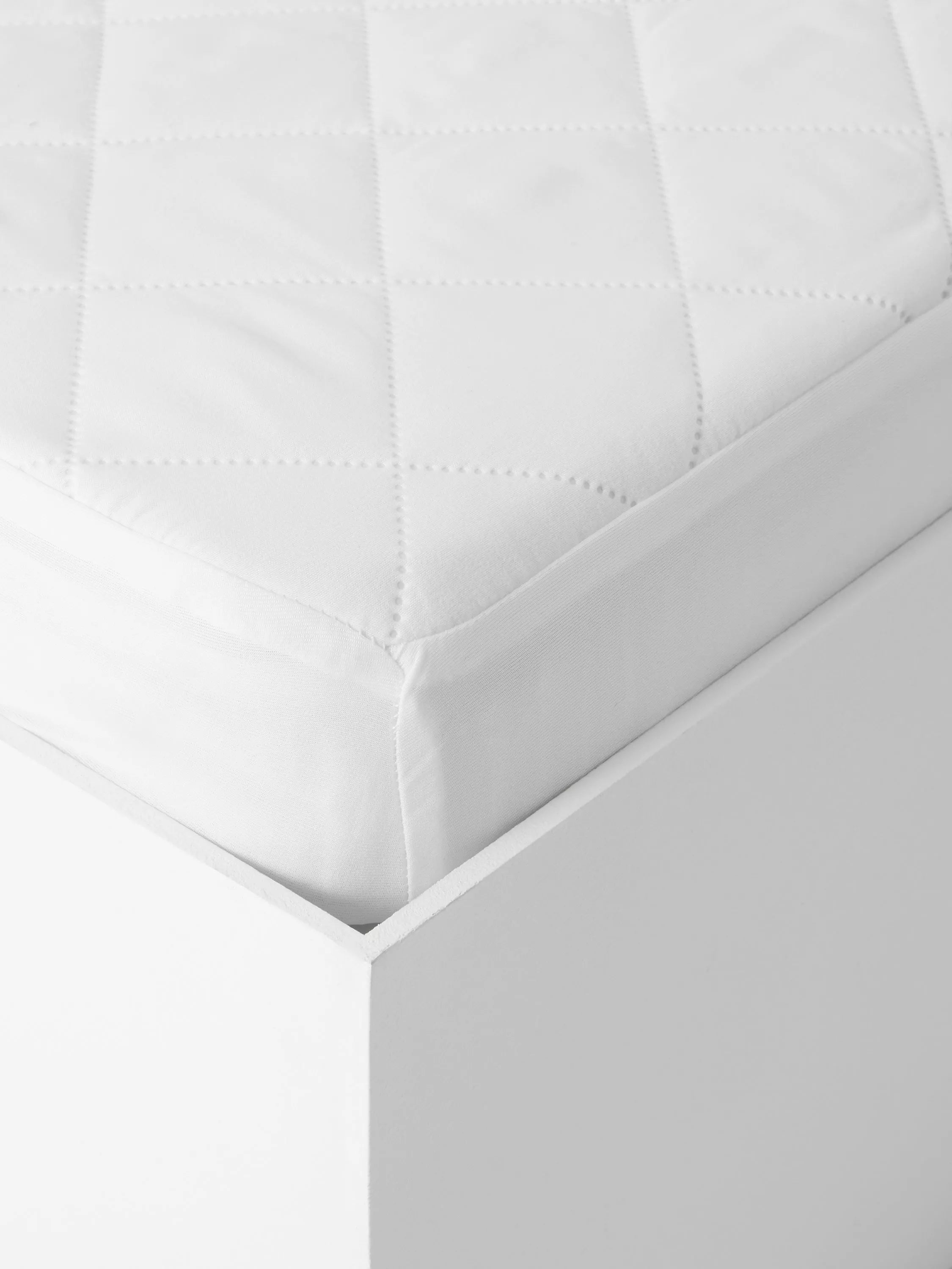 John Lewis Easycare Waterproof Mattress Protector cotbed, imported from the UK