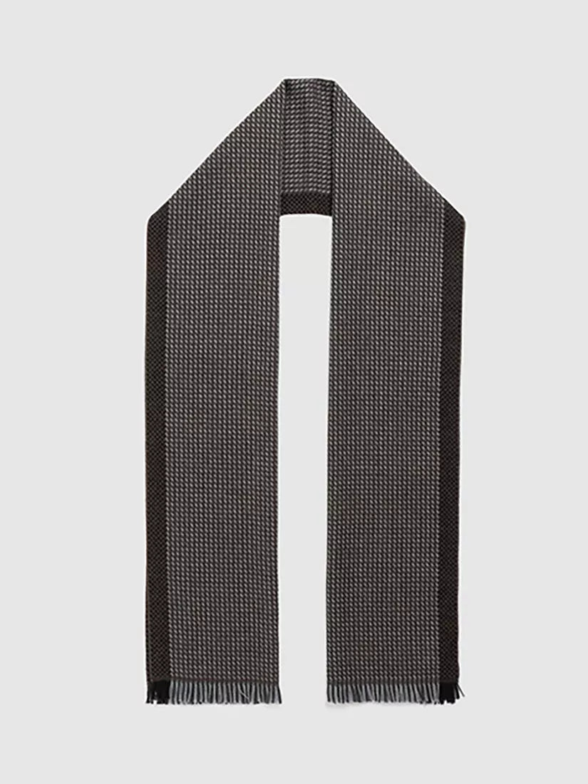 Rodd & Gunn Dunedin wool scarf, UK version