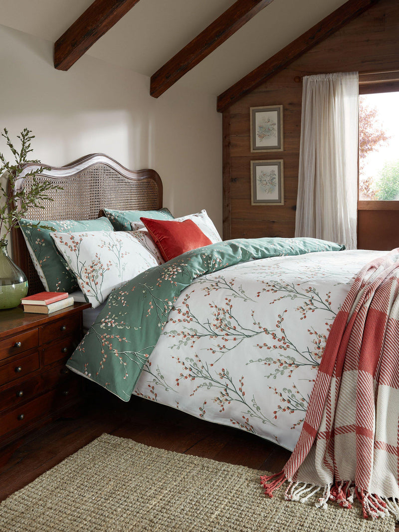 Laura Ashley floral duvet cover set 200 thread count cotton sateen - British product