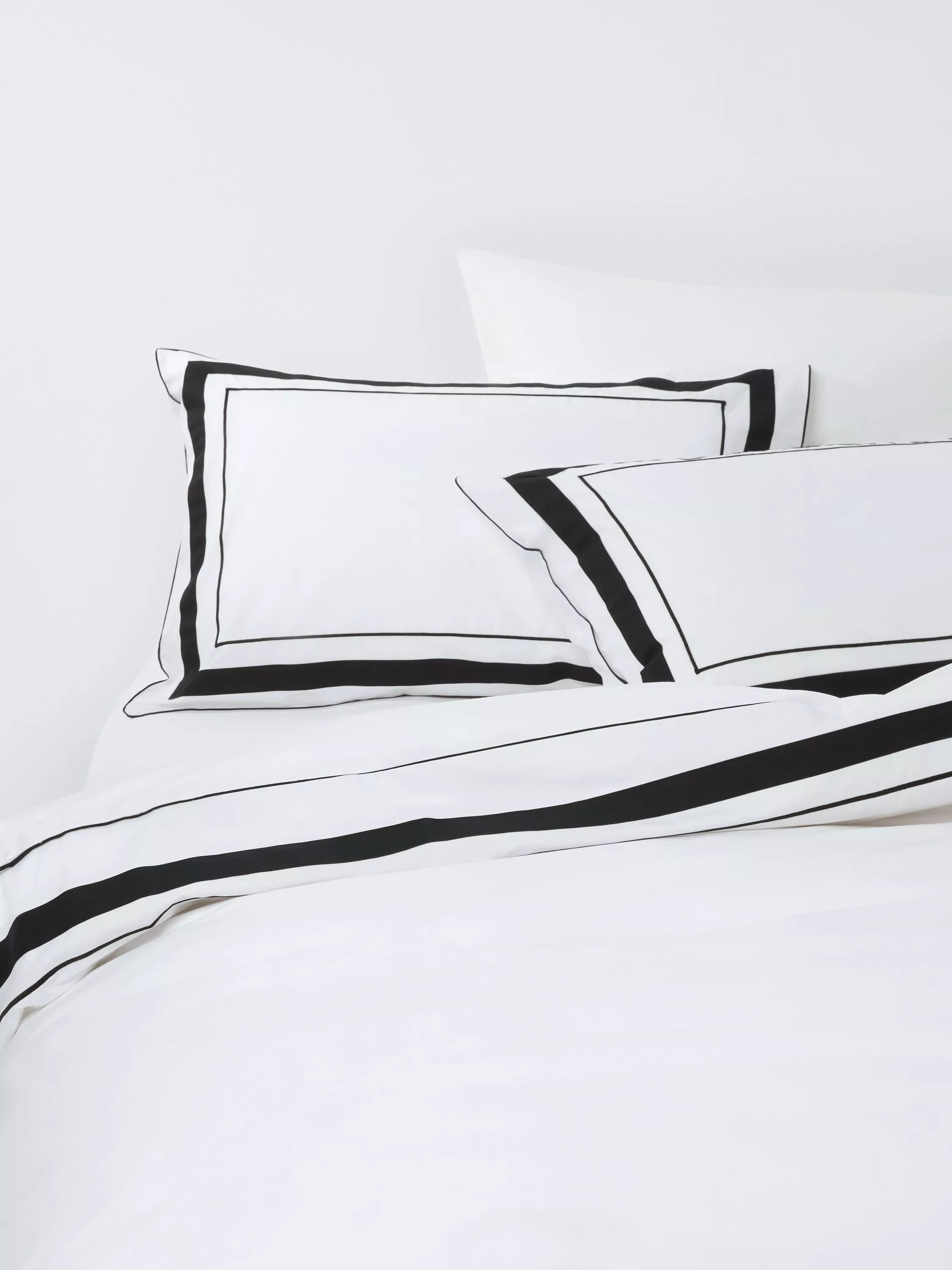 John Lewis Sloane duvet cover set double size black border (British brand)
