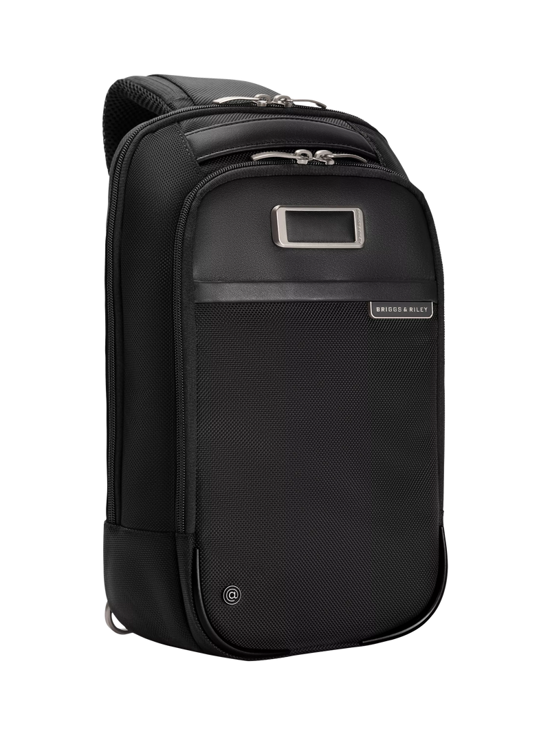 Briggs & Riley sling bag 8.6L black adjustable strap - British product