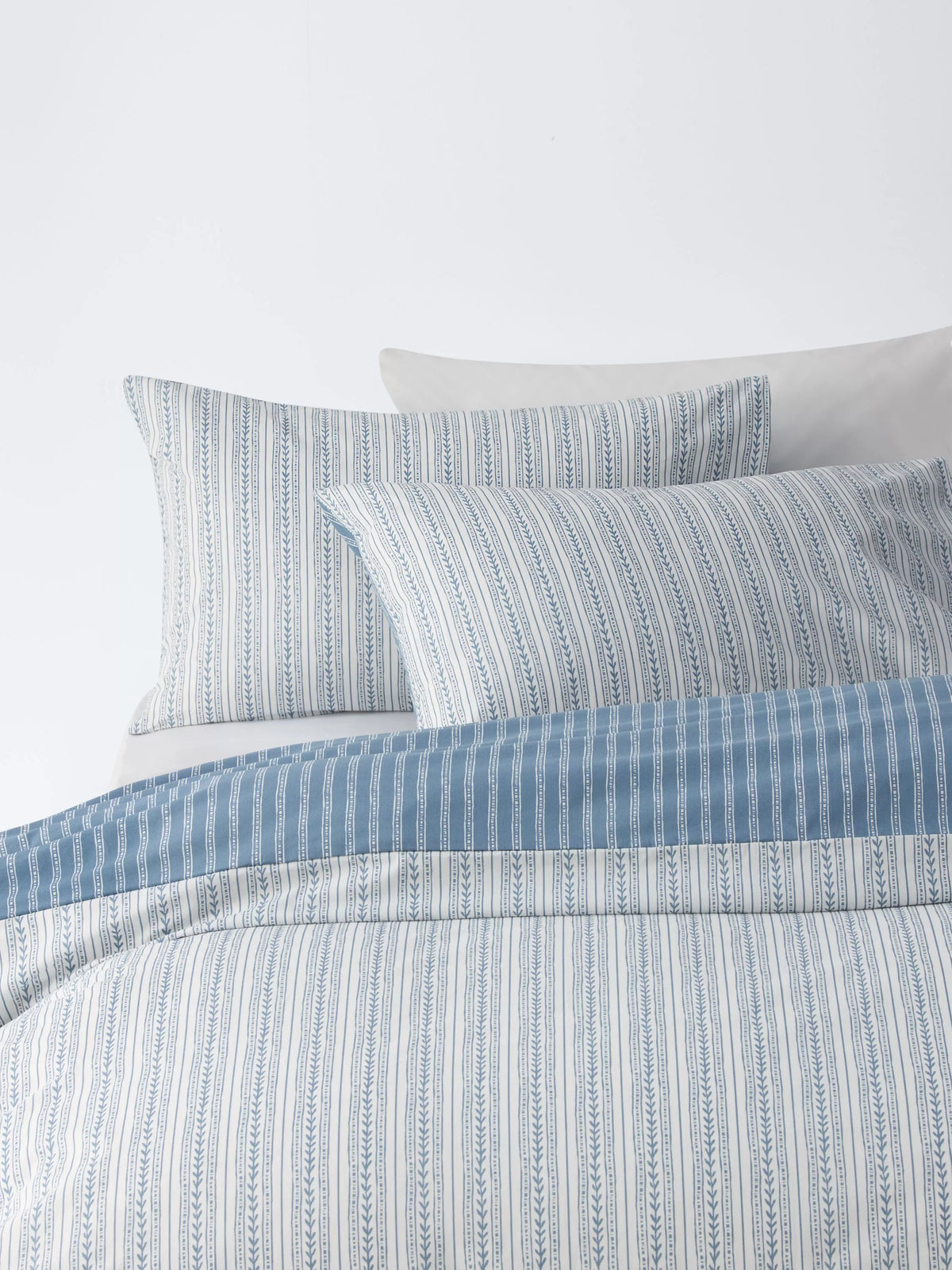 John Lewis pure cotton stripe duvet cover set double, imported from the UK