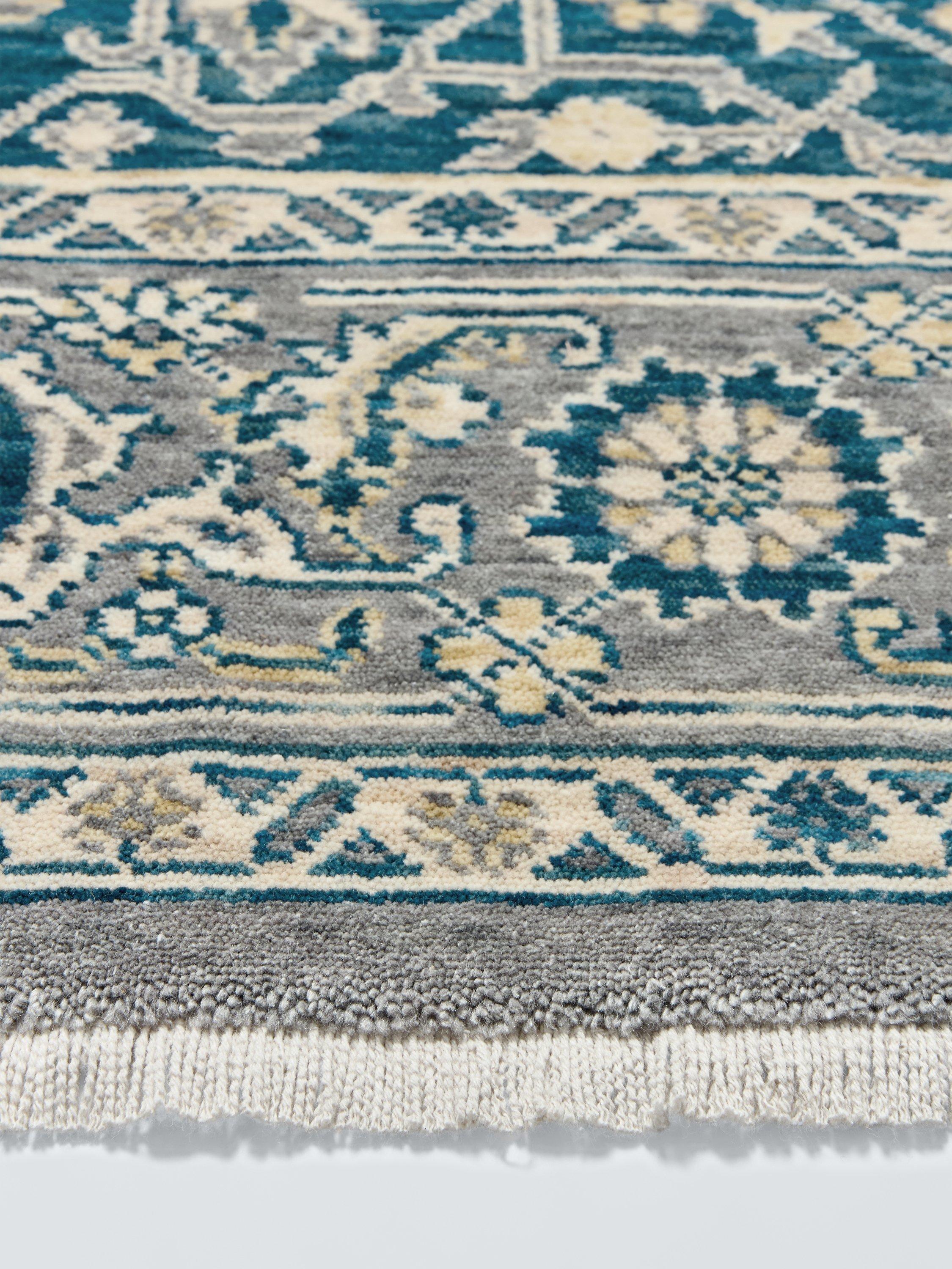Gooch Luxury wool-rich rug blue 180x120 cm, imported from the UK