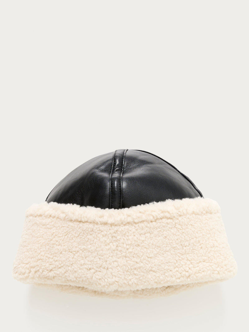 Soaked In Luxury Tonya two tone beanie black, imported from the UK