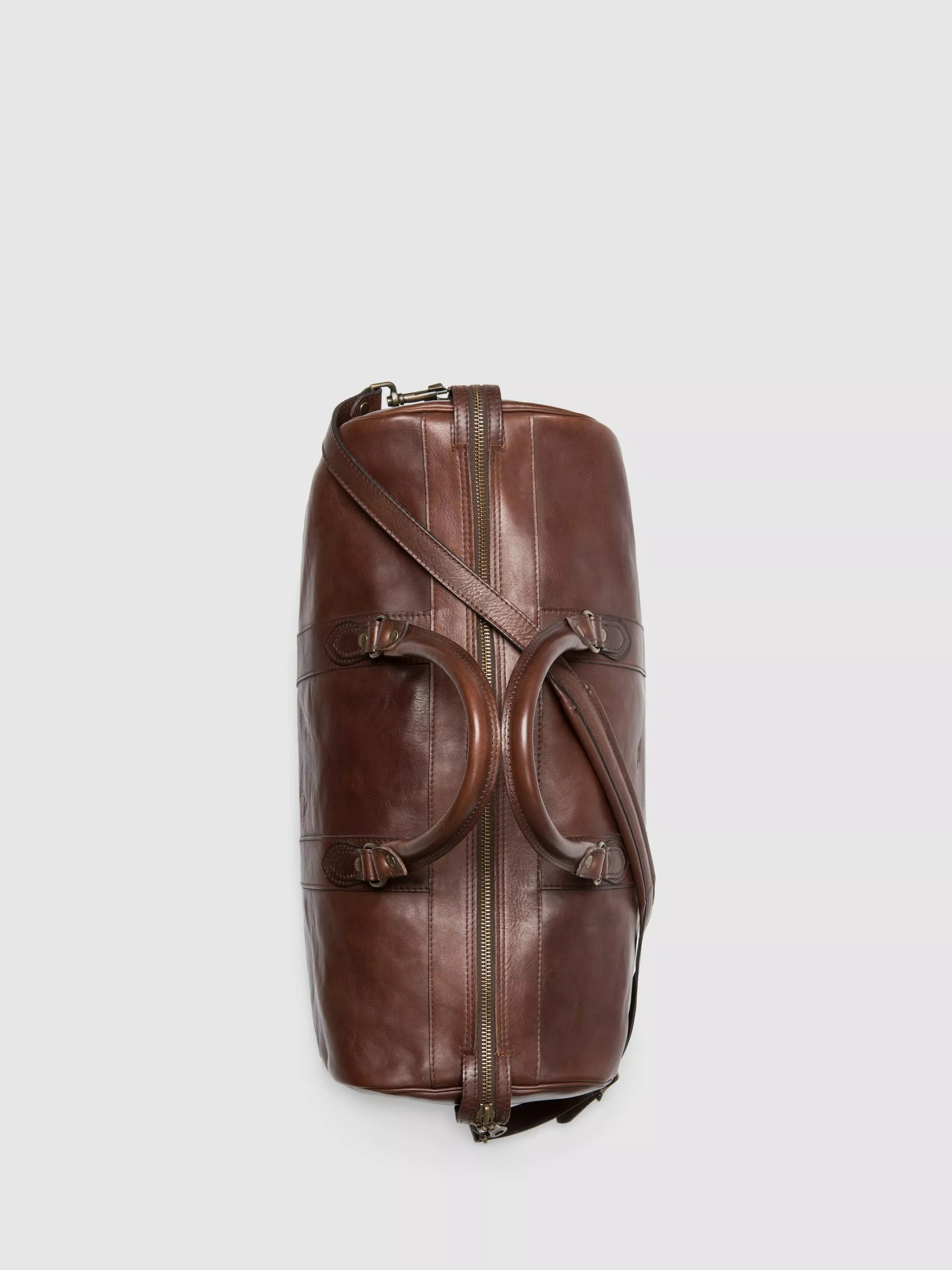 Rodd & Gunn chocolate leather weekender bag - British product