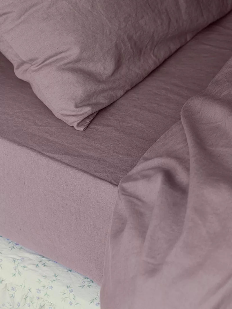 Piglet in Bed linen blend fitted sheet single, UK version