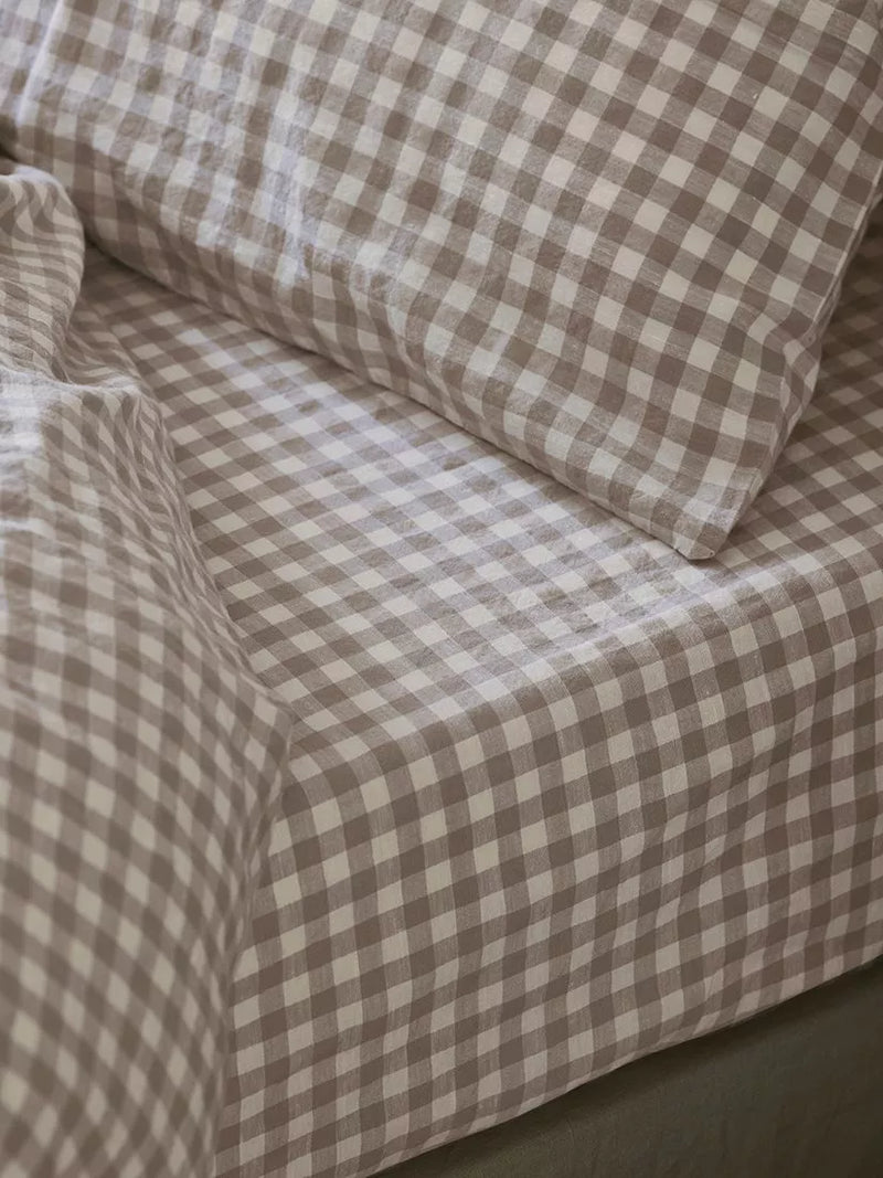 Piglet in Bed Gingham Linen Fitted Bed Sheet