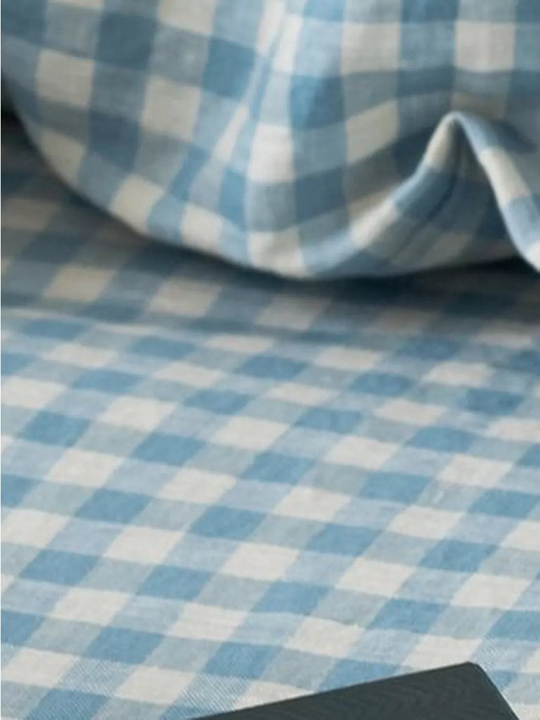 Piglet in Bed Gingham Linen Fitted Sheet