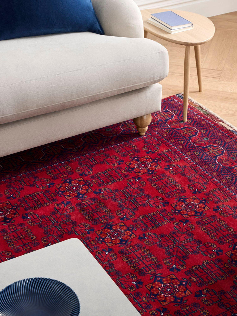 Gooch Luxury hand knotted Kundos rug red 125x185 cm - British product