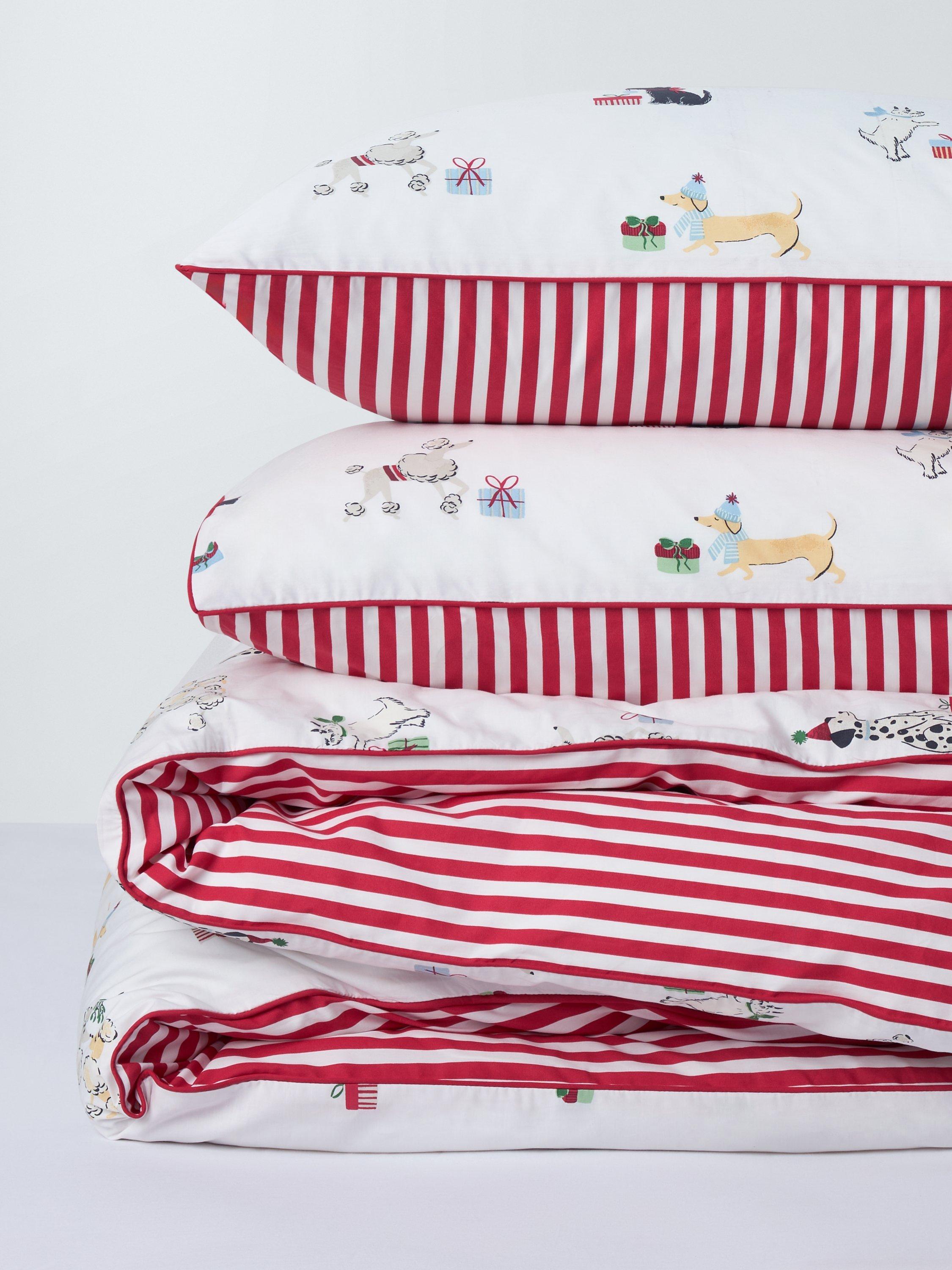 John Lewis Christmas duvet cover set super king, imported from the UK