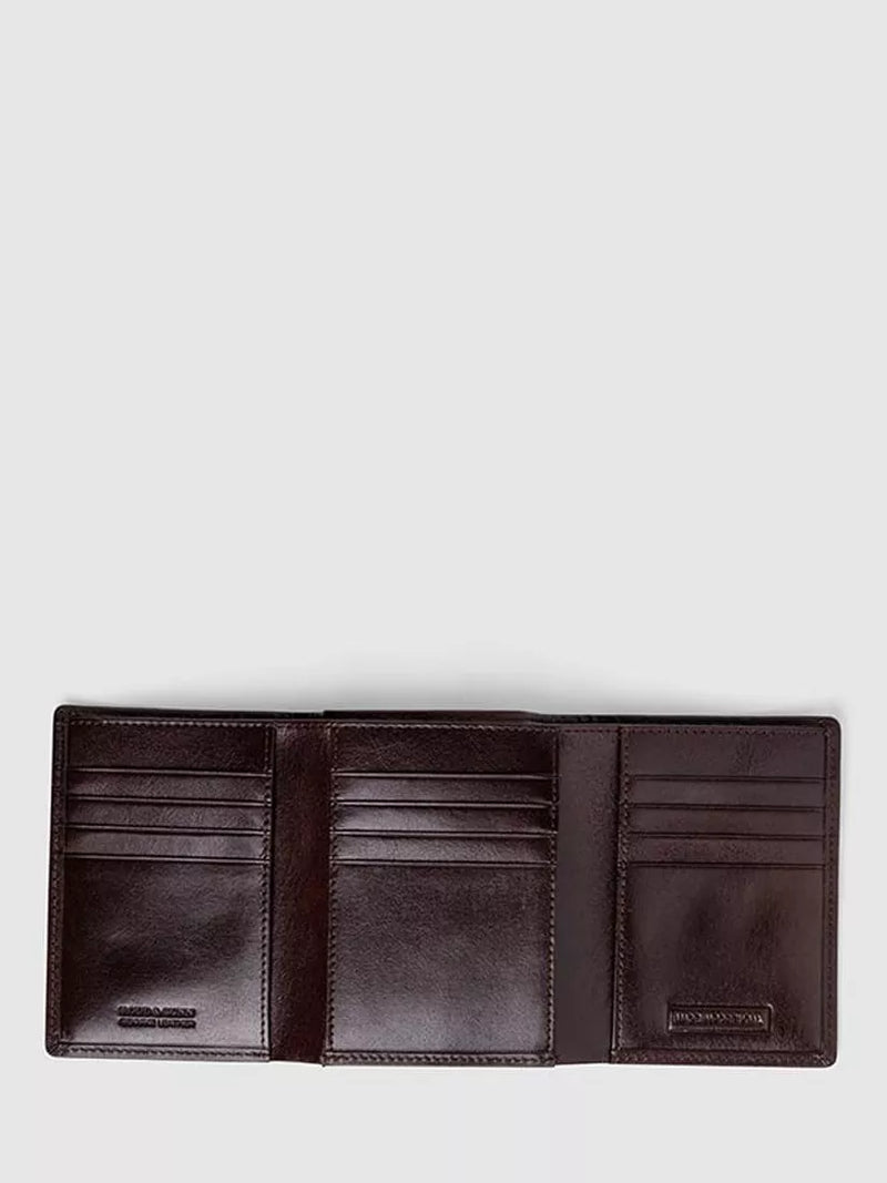 Rodd & Gunn leather wallet in chocolate, imported from the UK