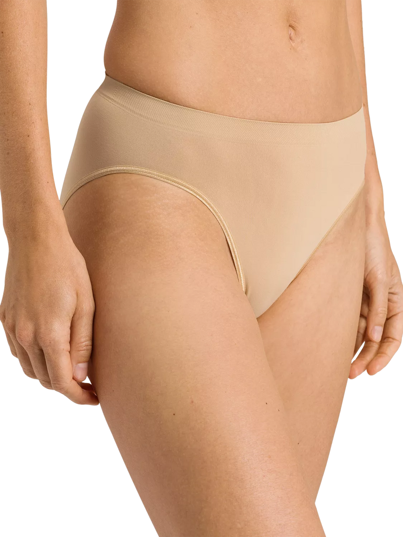 Hanro Touch Feeling Midi Brief, UK version