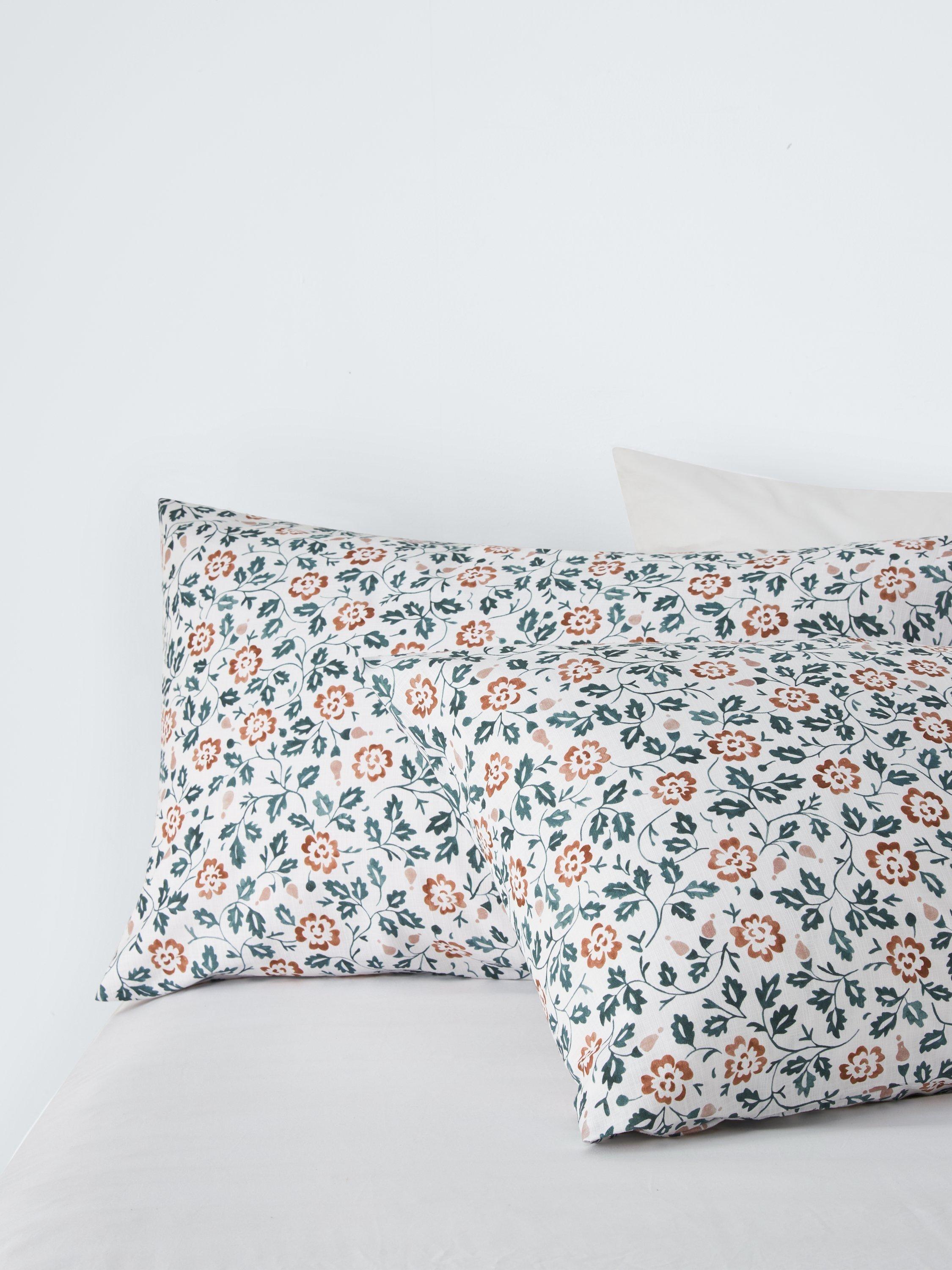 John Lewis Marlow trailing cotton duvet cover set double floral - British product
