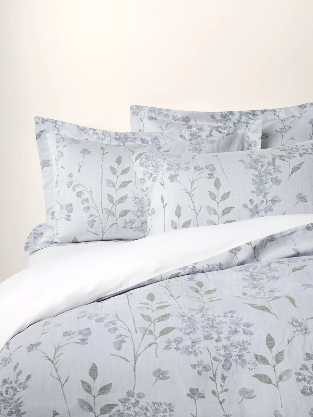 John Lewis jacquard floral bedding double - British product
