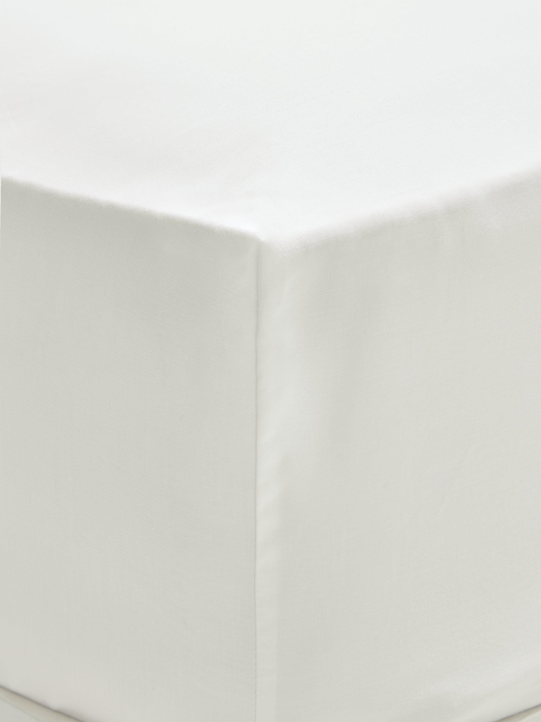John Lewis Egyptian cotton sateen fitted sheet 600 thread count (British brand)
