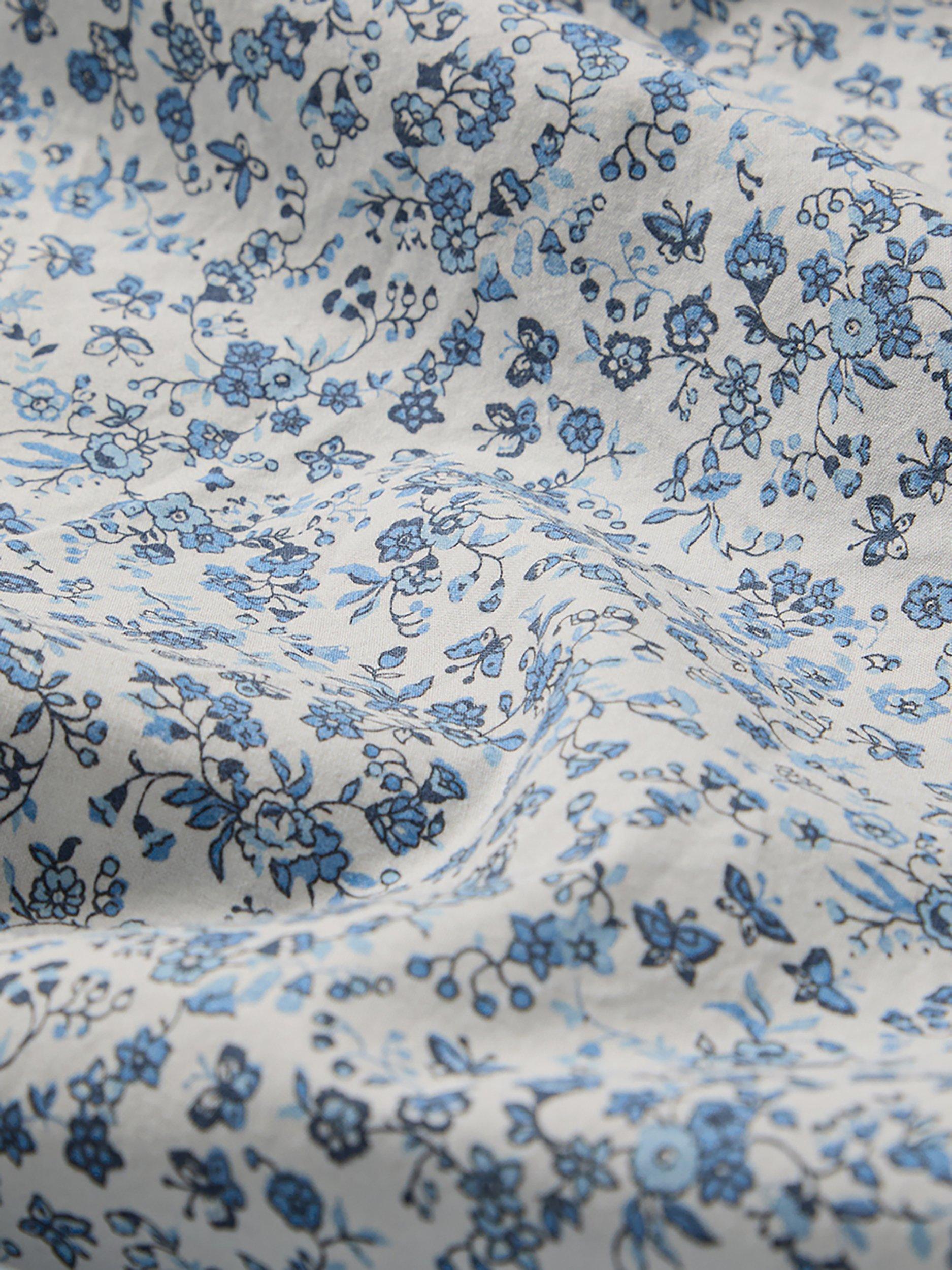 Piglet in Bed Mini Meadow washed cotton flat sheet king size, UK version