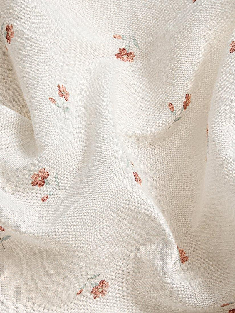 Piglet in Bed Posy Bud king flat sheet (British brand)