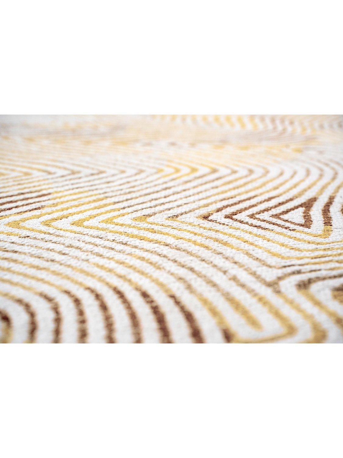 Louis De Poortere Coral Round Rug Yellow Hippy (British brand)