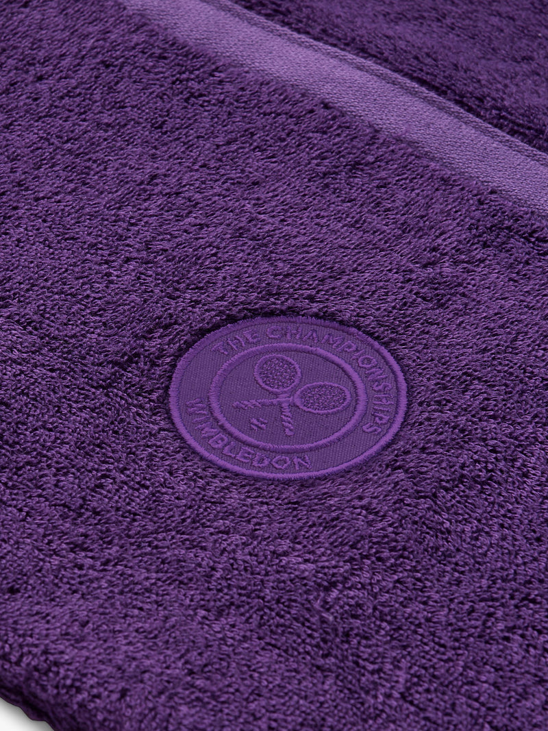 Christy Wimbledon gym towel 120x40cm, imported from the UK