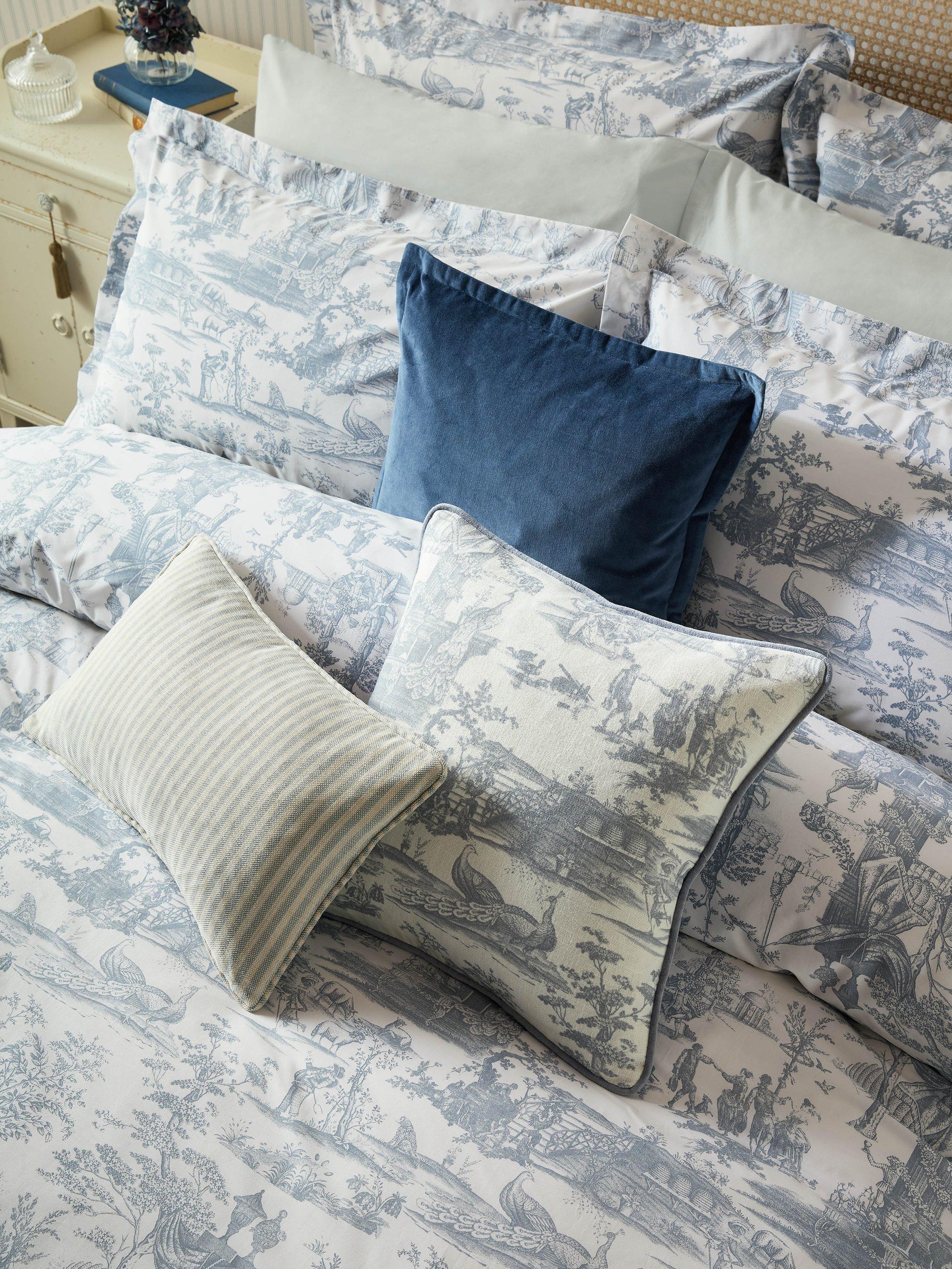 Laura Ashley Braysmith duvet cover set double 200 thread count - British product