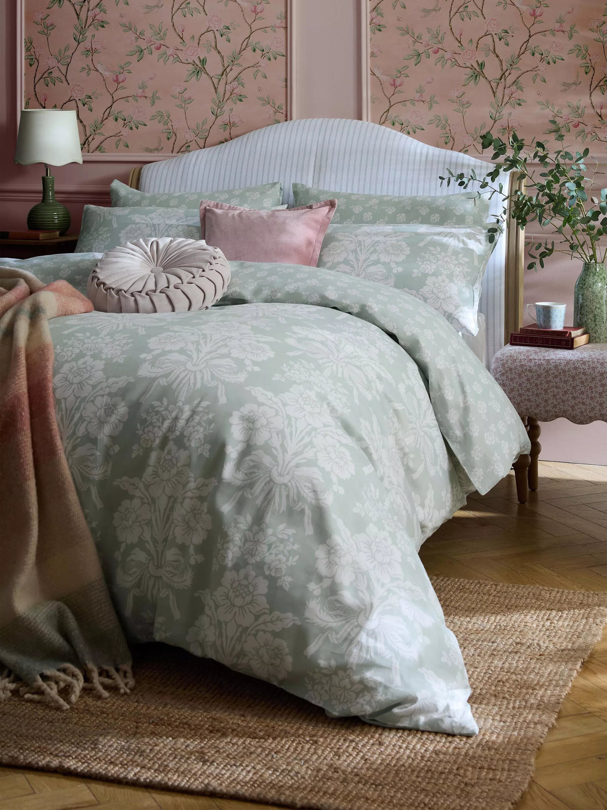 Laura Ashley cotton sateen duvet cover set with pillowcases, UK version