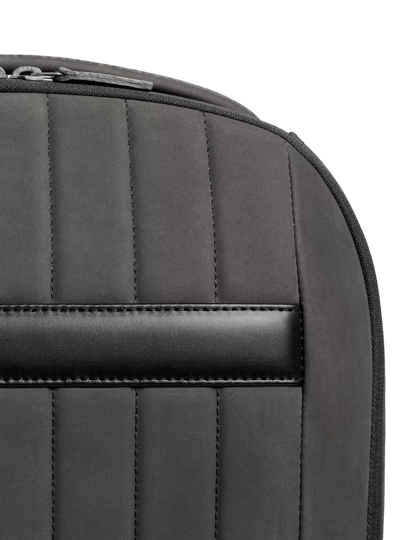 Carl Friedrik 72-hour leather backpack 25L - British product