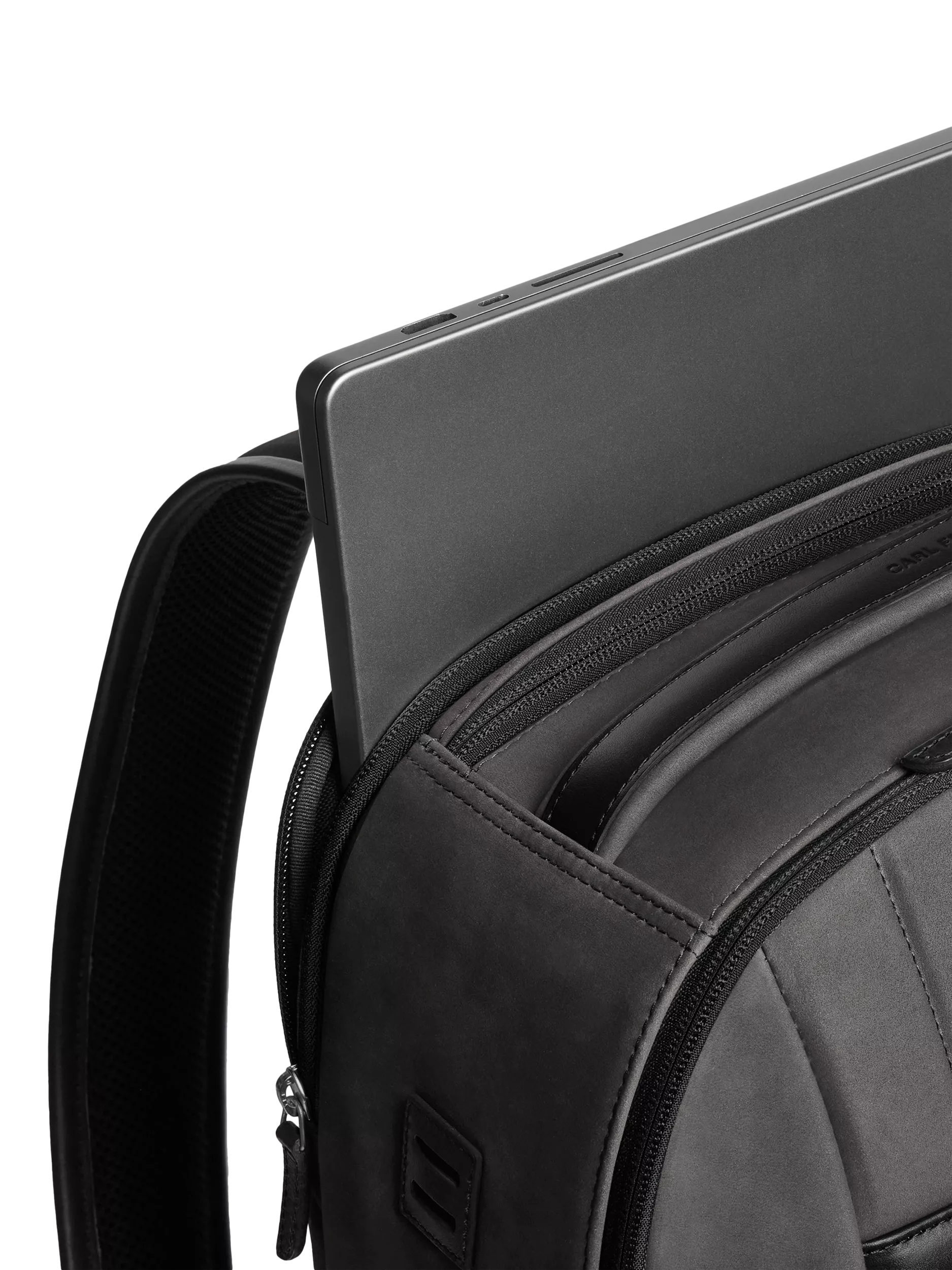 Carl Friedrik 72-hour leather backpack 25L - British product
