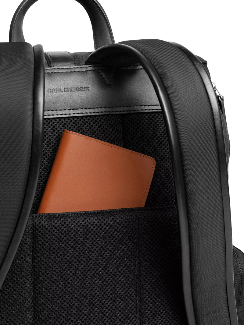 Carl Friedrik Traverse nylon backpack 27L (British brand)