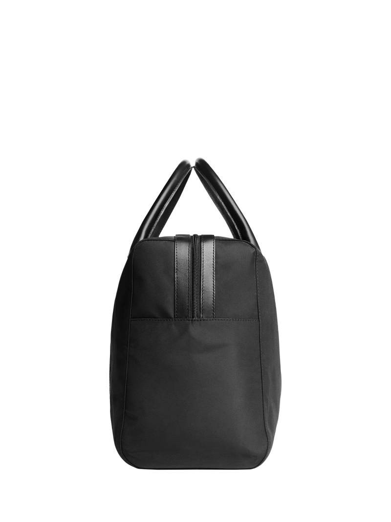 Carl Friedrik compact weekender bag 35L black - British product