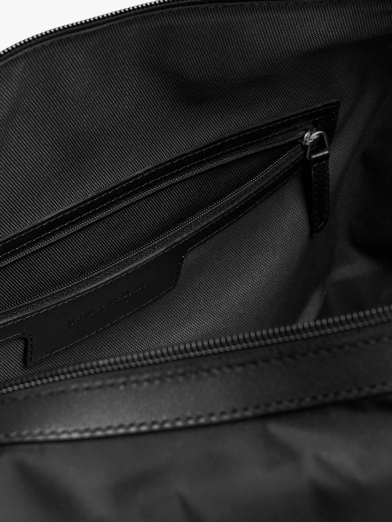 Carl Friedrik compact weekender bag 35L black - British product