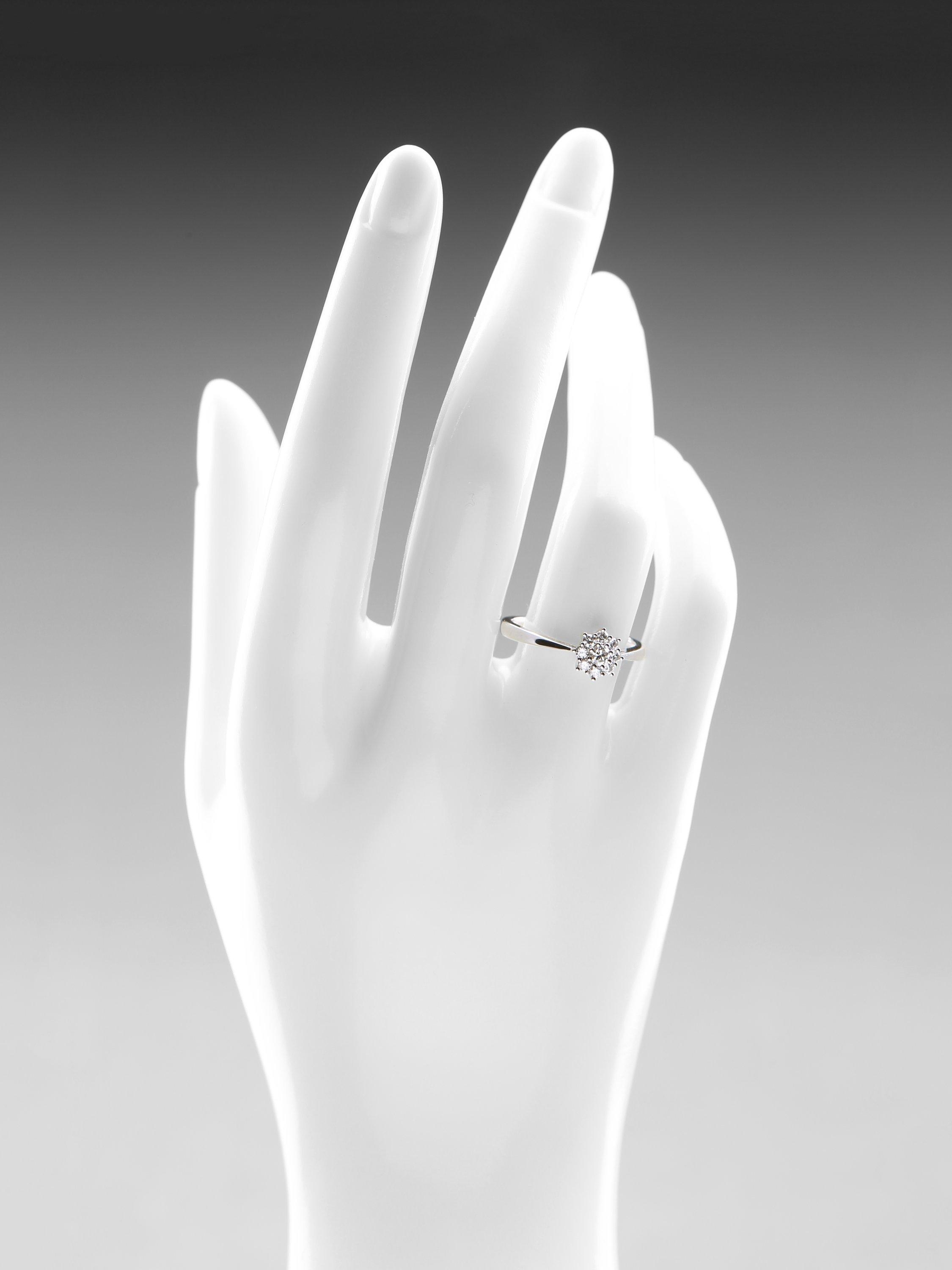 Mogul cluster diamond ring 9ct white gold - British product