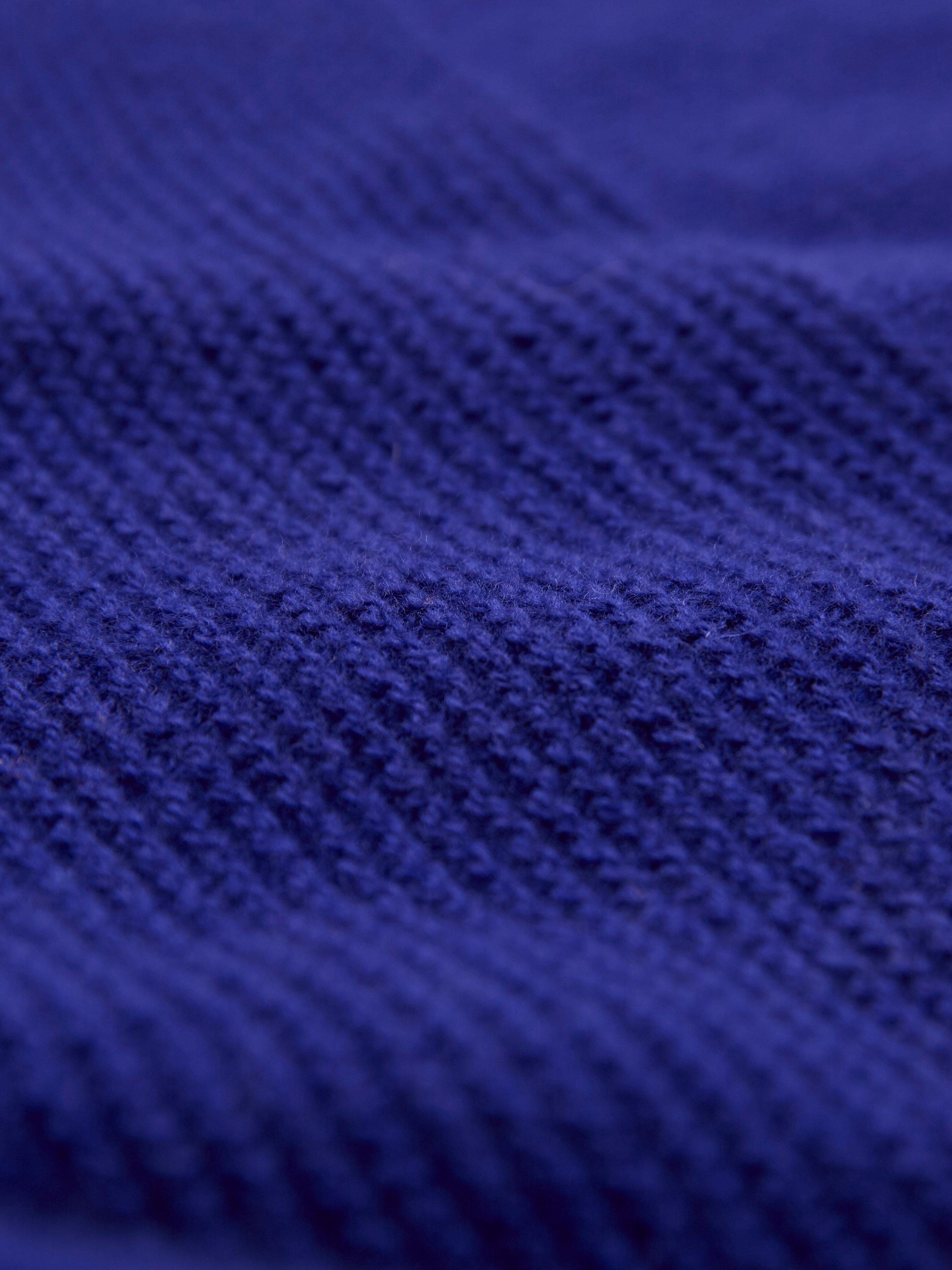 Celtic & Co. lambswool triangle scarf, UK version