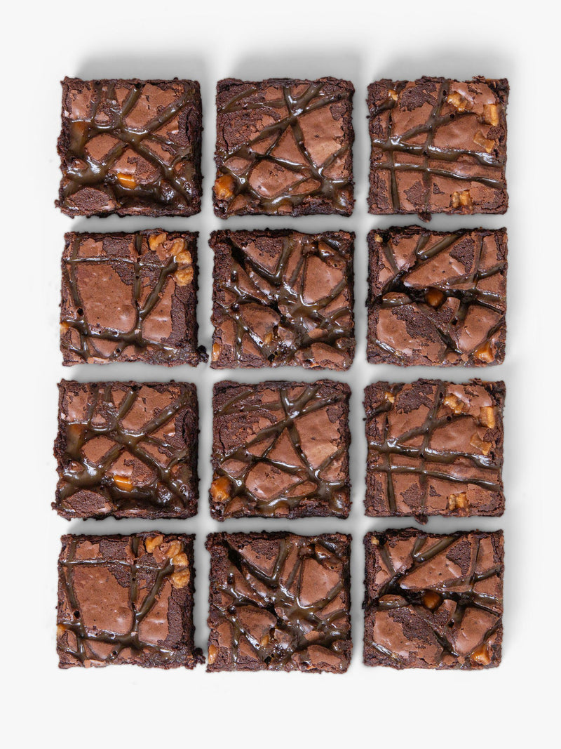 Cutter & Squidge ultimate fudge brownie box 12 bites, UK version