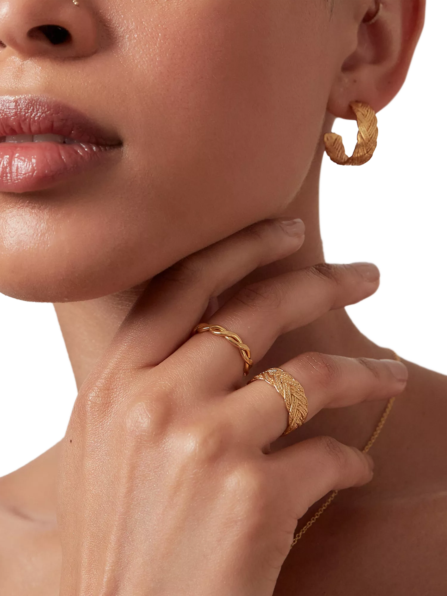 Ottoman Hands gold twist chain ring (British brand)