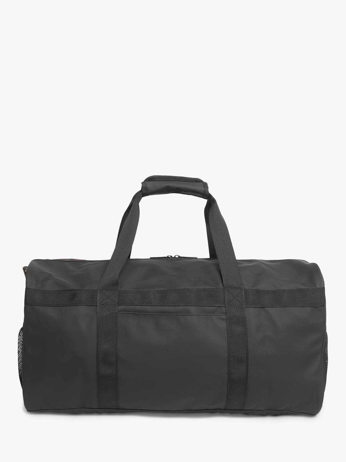 Lyle & Scott weather resistant barrel bag, imported from the UK