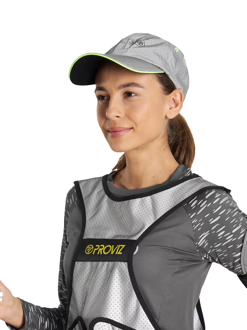 Proviz fully reflective running cap Silver (British brand)