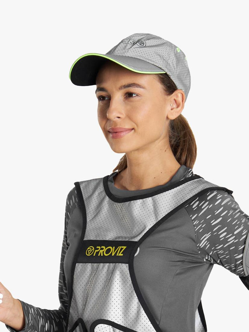Proviz fully reflective running cap Silver (British brand)