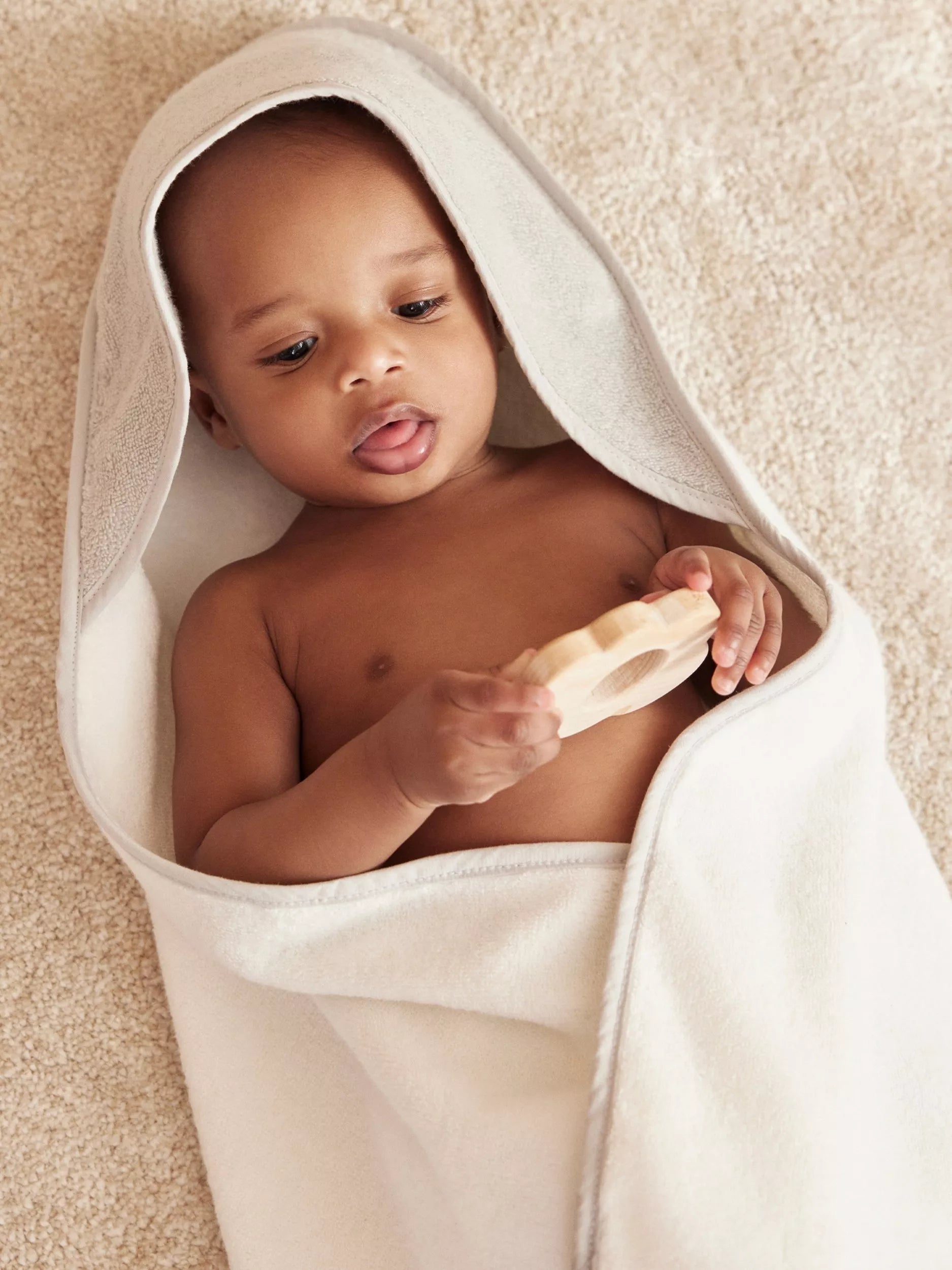 MORI hooded baby bath towel white - British product
