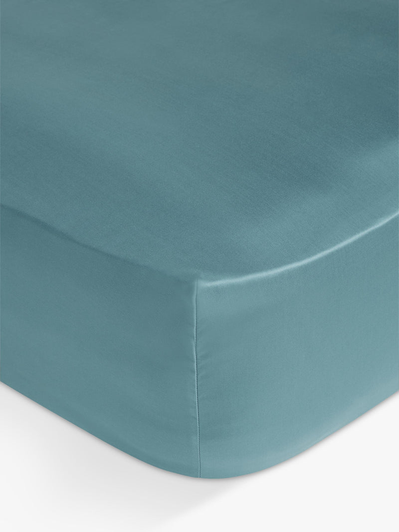 John Lewis 300 thread count fitted sheet double, imported from the UK