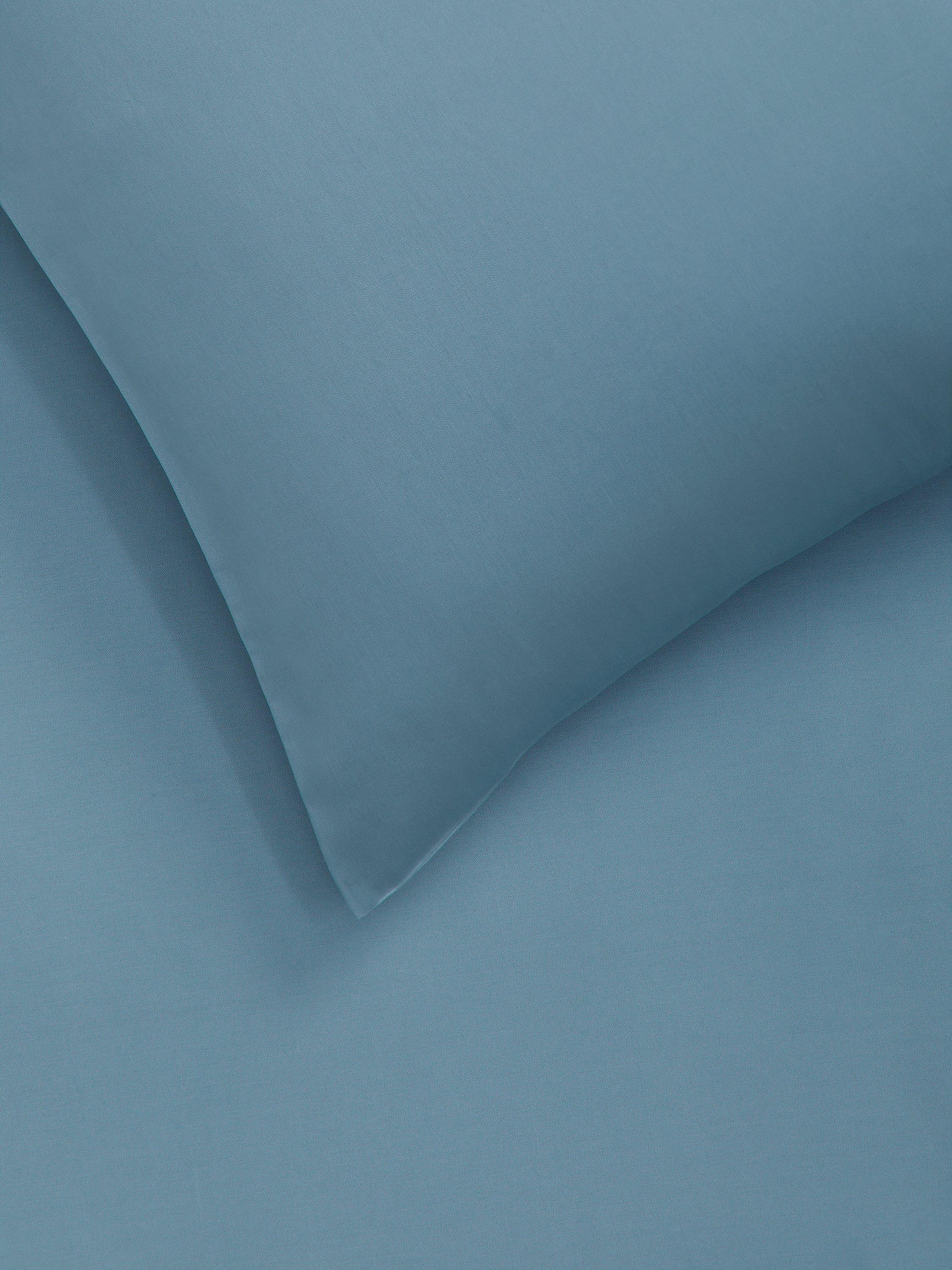 John Lewis 300 thread count fitted sheet double, imported from the UK
